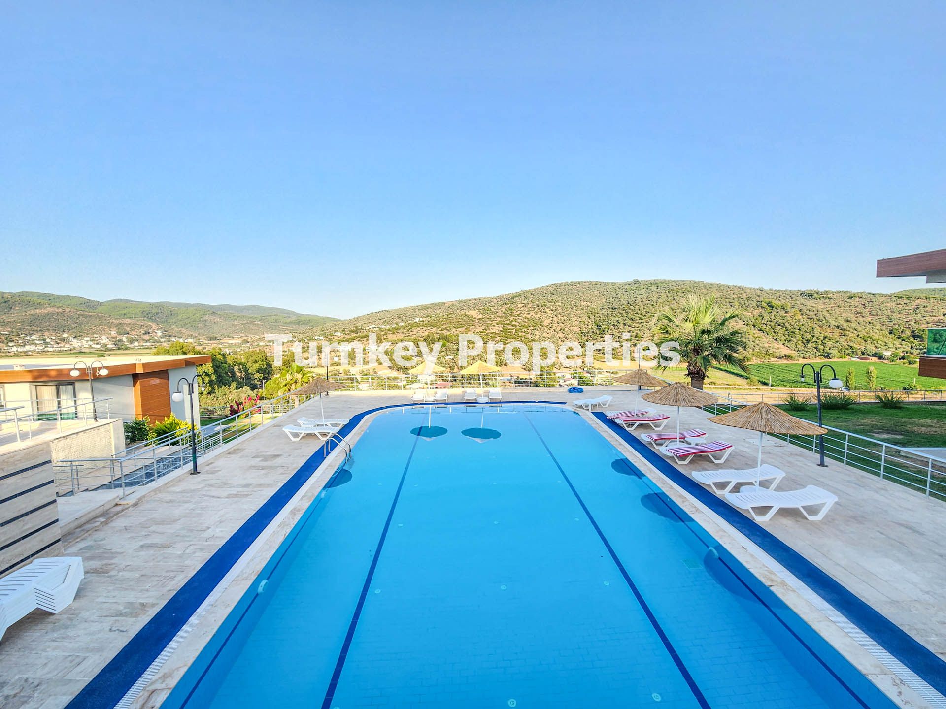Dörttepe'de Eşinwood Satılık Bahçe Katı 1+1 Daire Geniş Bahçeli